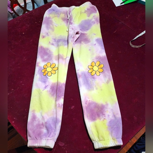 Women's Sweatpants / Joggers - Picture 2 of 8